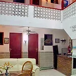 Hostal El Castillo